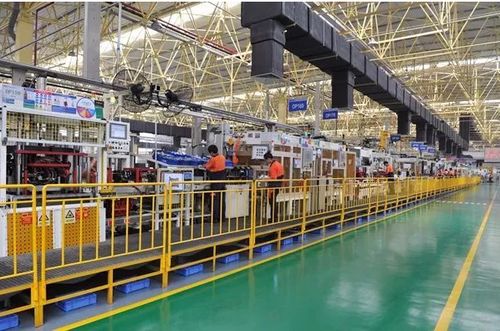 數(shù)字時(shí)代的卓越經(jīng)營(yíng) 吉利汽車(chē)集團(tuán)智能工廠(chǎng)與企業(yè)文化學(xué)習(xí)之旅